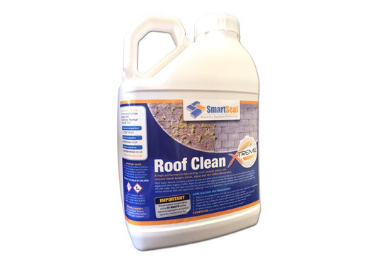 Roof Clean XTreme 60 cleans your roof without pressure