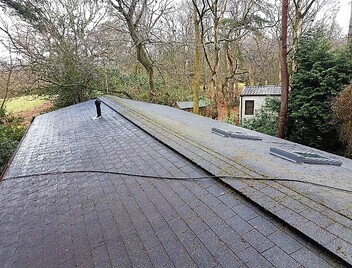 New Non Pressure Roof Cleaning Service