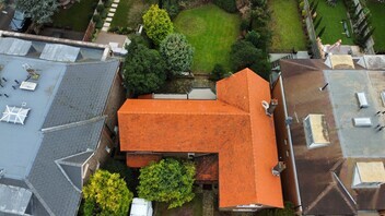 Excellent Roof Clean in Wimbledon -  Polite, On Time & Well Mannered!